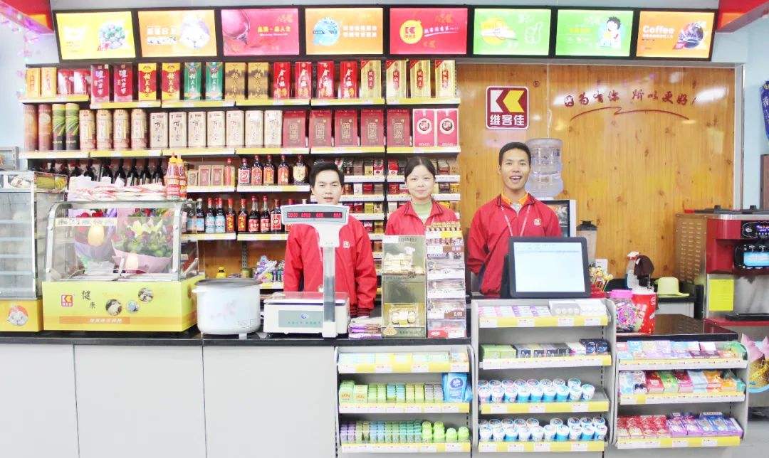 開(kāi)便利店，加盟還是單干？